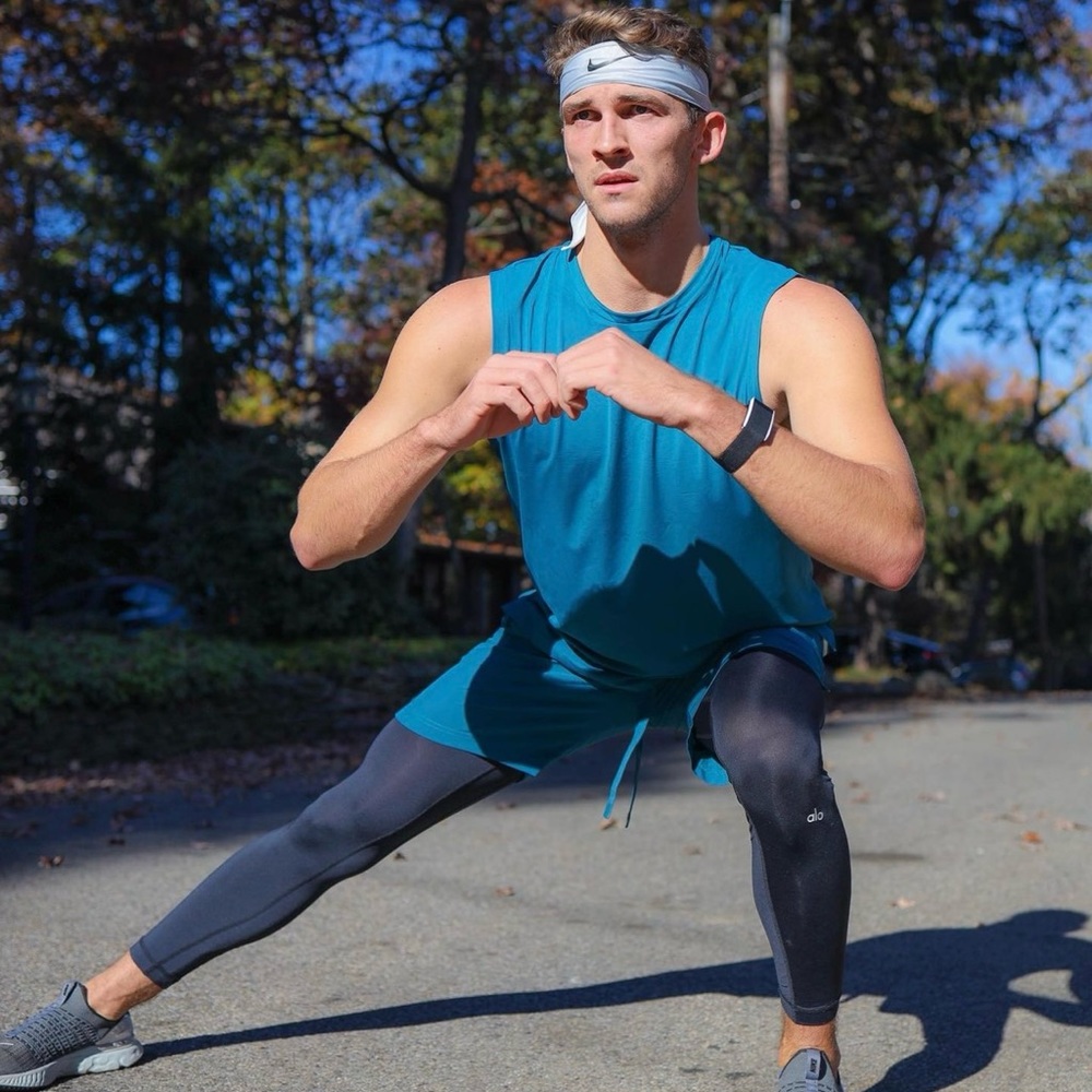Alo Yoga Performance Fit